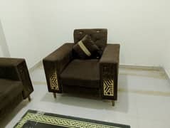 5 Seator Sofa Set In good condition 6months used only