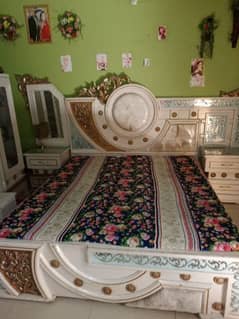 4 pieces bed room set