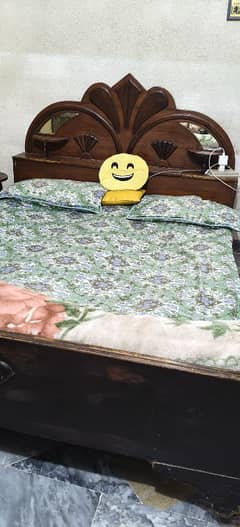 Double bed/Brown Double bed