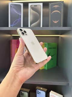i Phone 8plus, 11,12,13,14,15 pro max on instalment Whatsap 3062623924