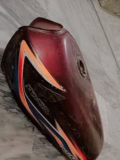125