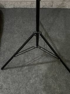 Tripod