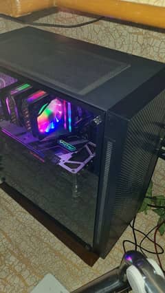 Gaming Pc with 27 inch fully boderless 2k led