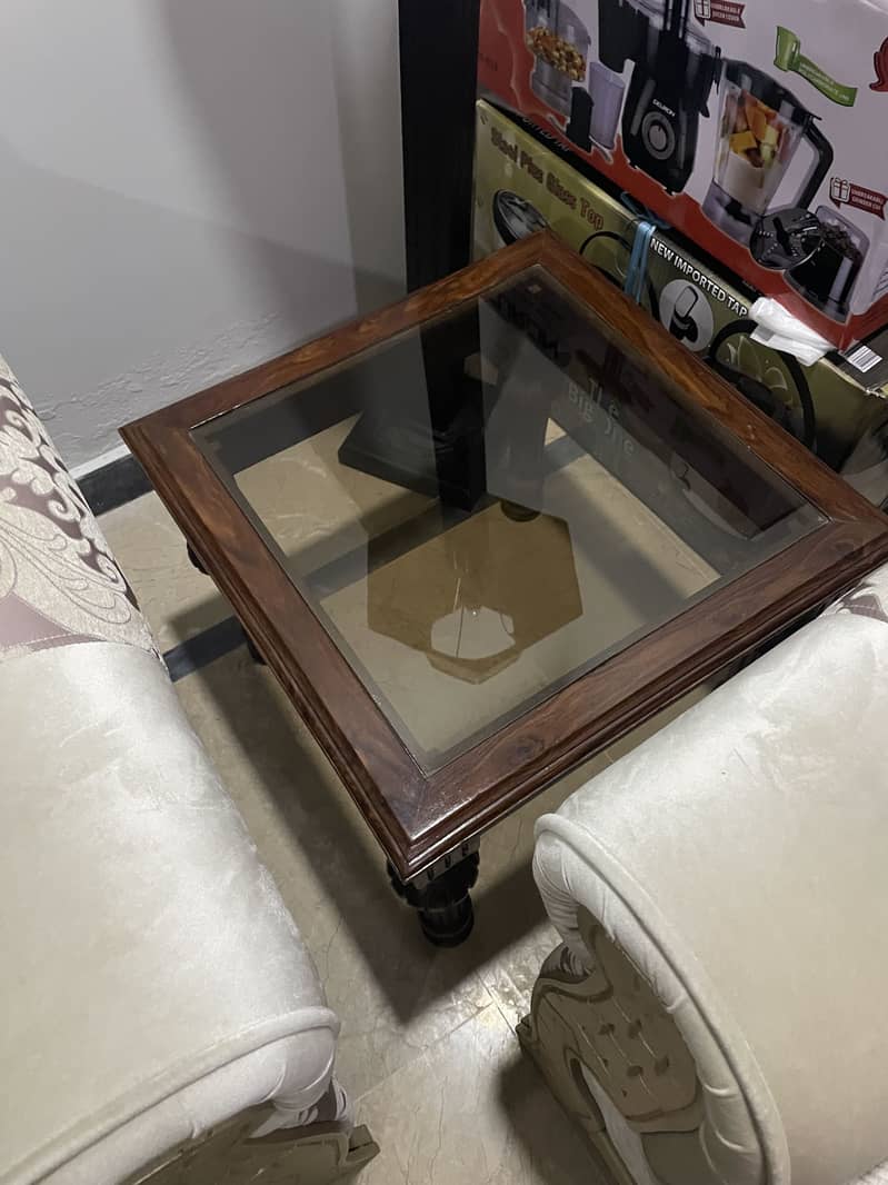 Center table with two side tables 2