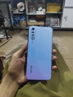 vivo s1 4/128