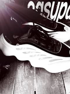 Men's shoes 8 Size
