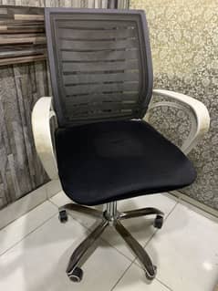Revolving office chairs very good quality