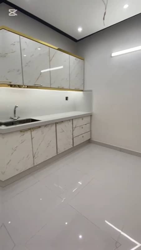 Fully Renovated 3 bed Bank Loan Applicable 8
