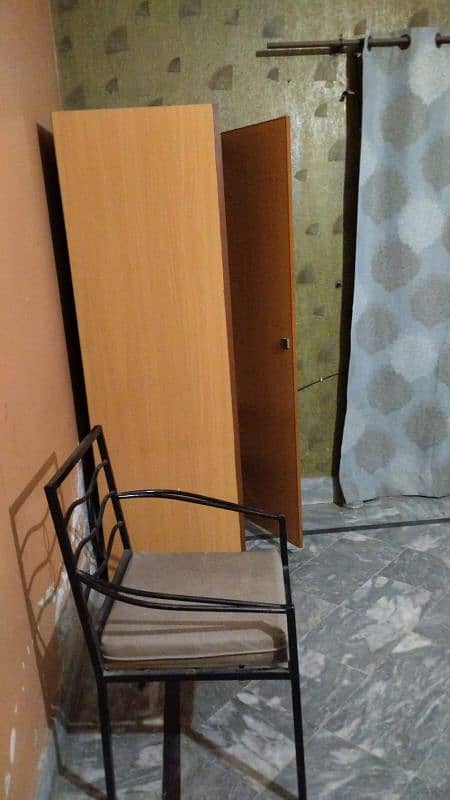 AC ROOM FOR RENT NEAR LYALLPUR GALLERIA CANAL  RD kashmir pul  fsd 6