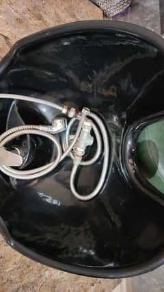 Saloon Shapoo Unit For Sale. Contact 03214321322