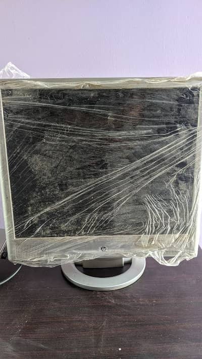 Hp 17 inches monitor