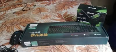 gaming keyboard mouse and controller