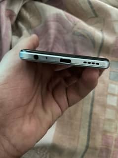 Y21 completed box only battery change 4/64 10 day warranty
