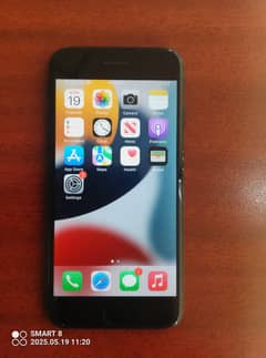 iPhone 7 32GB iOS 15.6. 8 WiFi only SIM not working