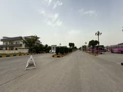 30x60 POSSESSION PLOT AVAILABLE FOR SALE. .
