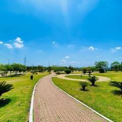 30*60 = 8 Marla Plot For Sale on 50ft Road in Block F B-17