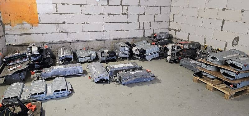 hybrid battery /ABS Unit Camry /Crown/Axio/Fielder/Prius Alpha/aqua 2