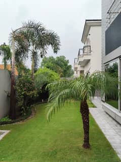 1 Kanal House For Sale