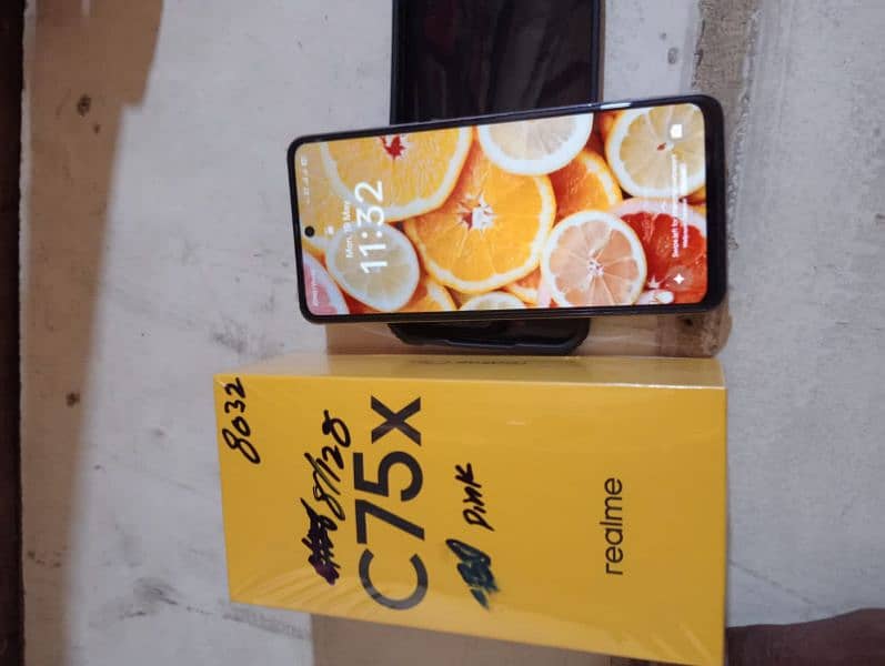 c75x. . . only box open 0