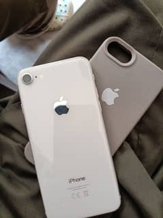 I Phone 8 official PTA approved minor scratch on front otherwise 10/10