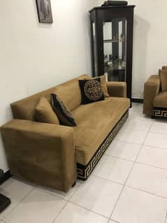 Good condition like brand new every think okay