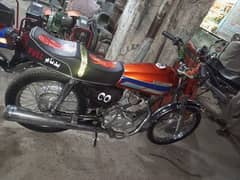 behtareen bike hai . . . har cheez ok hai. . . .