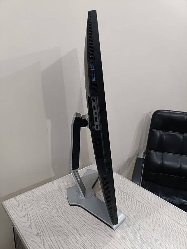 Dell P2721Q 27” 4K IPS Borderless Monitor | Type-C Graphics Display 8