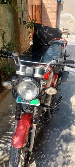 SUZUKI GS 150SE Available for Sale in Lahore