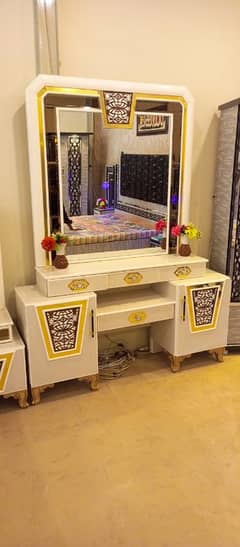 Wedding Furniture Dressing Almari Bed
