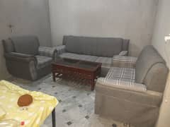 Sofa Set Luch Condition
