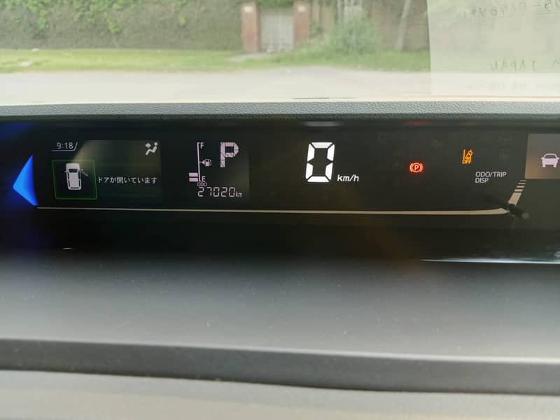 Daihatsu Tanto 2021 12