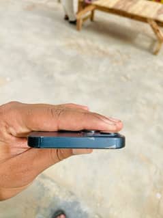 Iphone 13jv mint condition