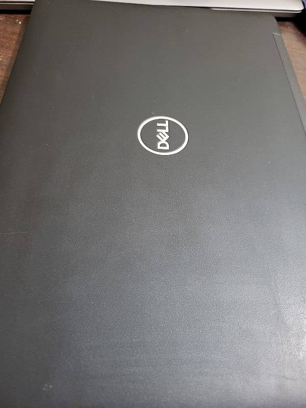Dell latitude 7390, Core i5, 8th Generation, touchscreen 1