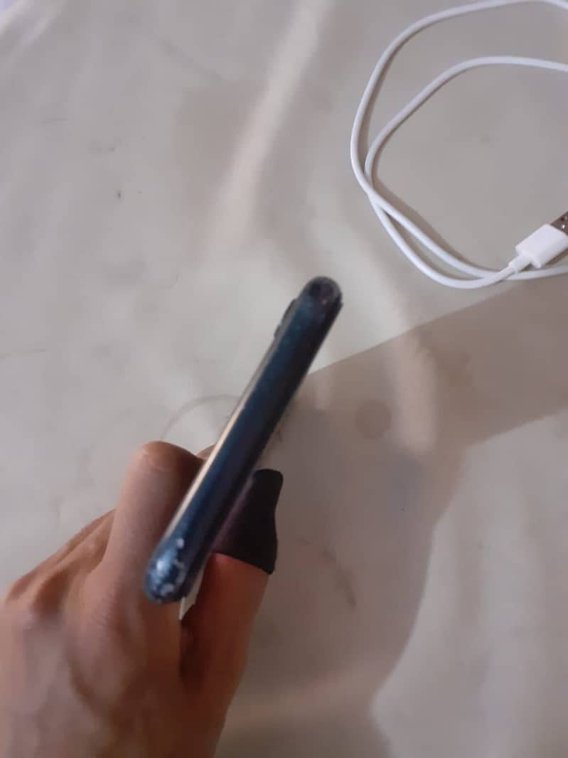 iPhone xr non pta factory unlock 5
