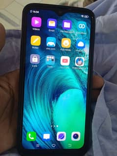 s1 4 128gb disply finger good condition