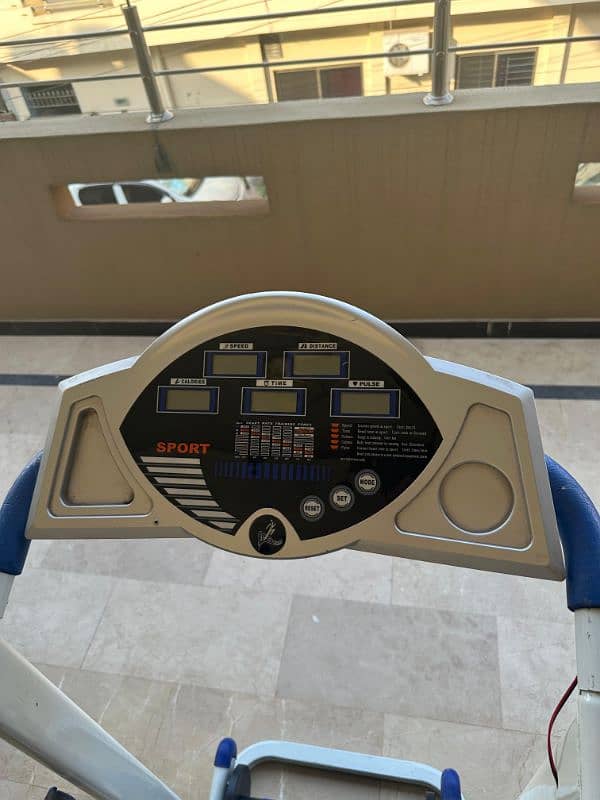 Manual Treadmill with Digital Meter 0