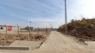 F-14 Residential Plot Sized 4500 Square Feet For sale