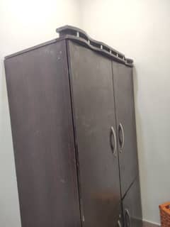 wood almari -Wardrobes