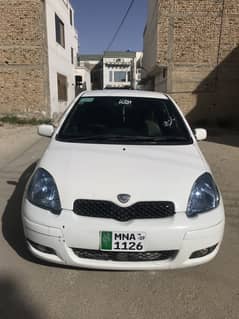 Toyota vitz 2004