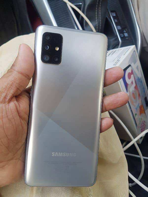 samsung a51 10/10 no open no fault with box 3