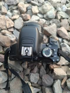 Canon 650D With 50mm 1.8 Lens (Cnt)03271396806