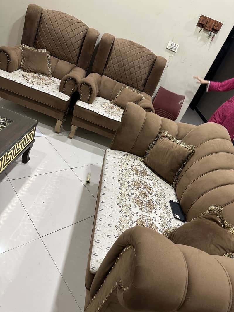 Sofa set with table 2