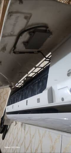 indoor oitdoor ok he just gas nai he