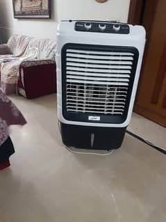 Royal Room cooler long distance air through