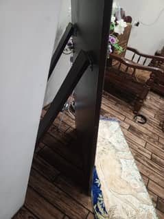 Stand Mirror