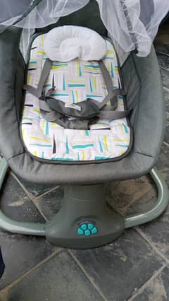 Deluxe Multi Functional Bassinet columpio y Moises