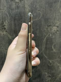 iPhone 11 Pro non pta jv battery health 74 all ok 10/10 condition
