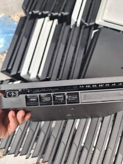 PS4 slim aur PS4 fat