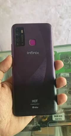 infinix hot 9 10 by 10 box sath hy 4 64 storage dead huwa hy