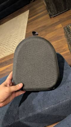 Sony XM5 Headphones